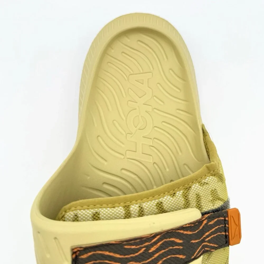 NEW Hoka One One Ora Luxe Recovery Slide Sandals Men's 14 Celery Root / Mercury - Picture 11 of 11